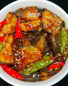 素炒茄子的做法最正宗的做法_防氧化炸茄子，蒜末香料味更香