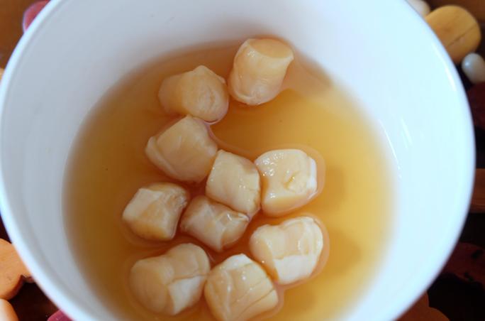 泡发干贝的家常做法_白醋泡干贝去盐味,泡软撕丝好下饭 泡发干贝的家常做法_白醋泡干贝去盐味,泡软撕丝好下饭