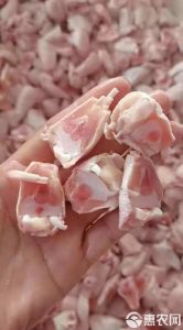 鸡脚筋部位图_嚼劲十足，烧烤美味