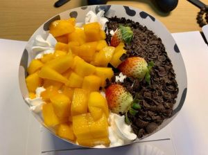 芒果巧克力蛋糕的做法_香甜融合，惊艳味蕾！