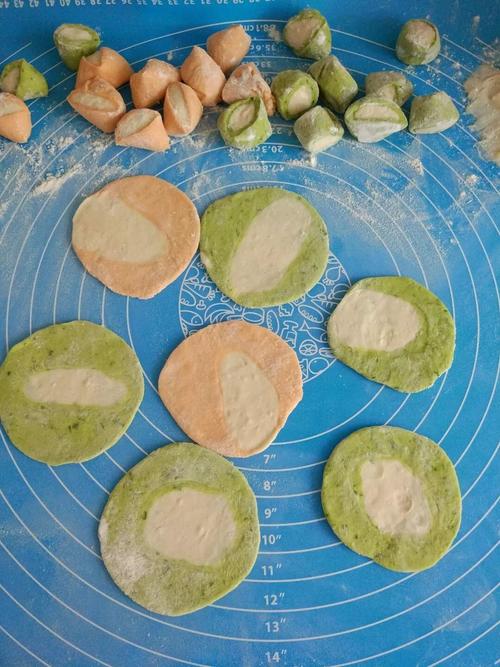 矩形饺子皮包饺子步骤图解_方形饺子皮，创意包饺，速冻收纳，美味煮法