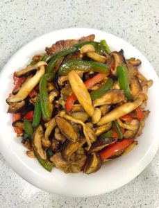 炒烩肉的家常做法大全_家常炒烩肉，火候足味更香