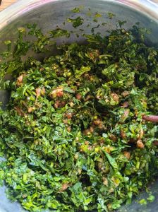 羊肉香菜饺子馅的做法_香菜羊肉饺子，暖身家常美味