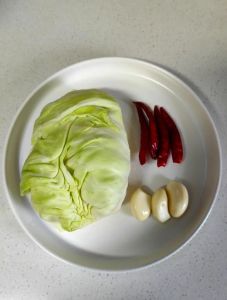 花菜的切法大全图解_巧切花菜易清洗，营养美味不浪费