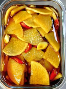 咸萝卜做法大全_老妈腌萝卜干，脆嫩酸甜，配饭绝配！