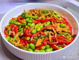 肉丝炒几分钟能熟_肉丝快炒变色即熟，火候是关键
