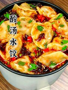 酸汤水饺汤汁的做法_酸辣平衡汤饺，美味简单易学